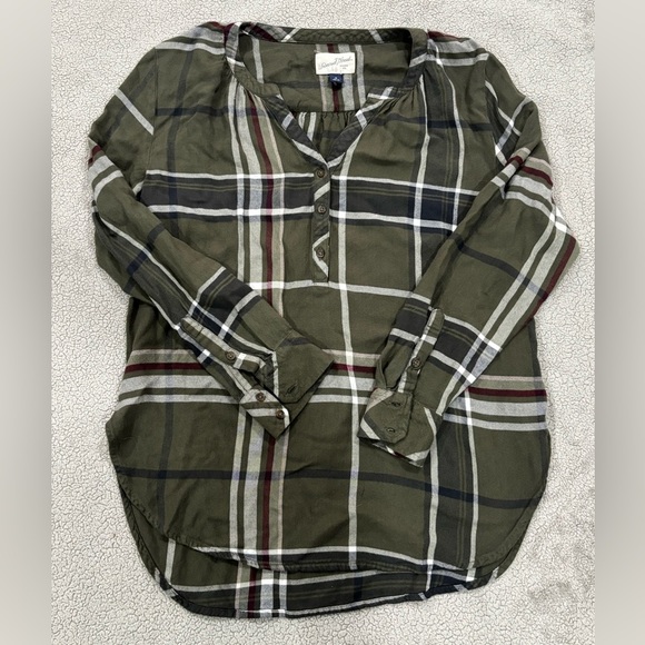 Ladies Plaid Blouse ⭐️ - Picture 1 of 4